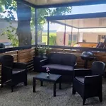 公寓 Big Berry Kolpa - Kiwi Mobile House, Metlika Gradac