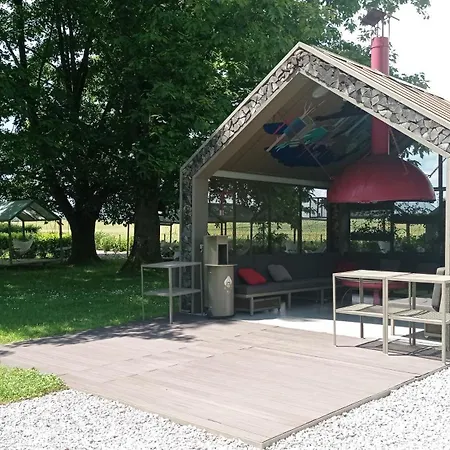 Big Berry Kolpa - Kiwi Mobile House, Metlika * Gradac