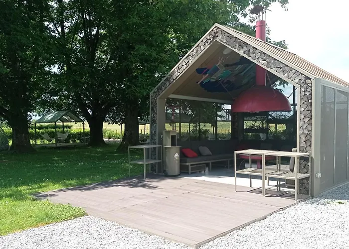 Big Berry Kolpa - Kiwi Mobile House, Metlika * Gradac